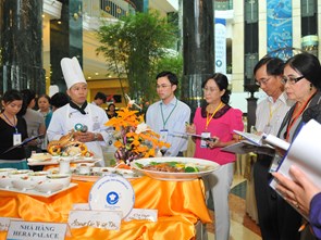 Are there any new elements to the 2015 Golden Spoon Contest?