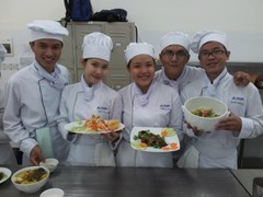A Career in Cooking: It is necessary to train chefs professionally 