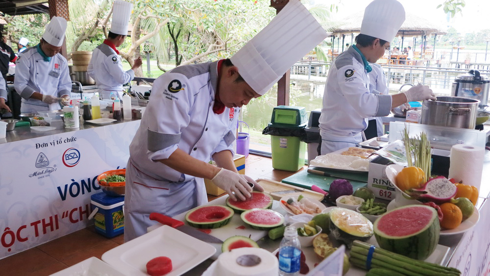 Vietnamese food is very attractive