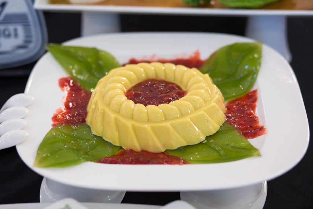 Dishes in the first preliminary round for Mekong Delta region had authentic hometown flavor