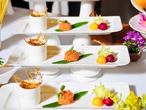 What are criteria of information that will be promoted on the Golden Spoon website? 