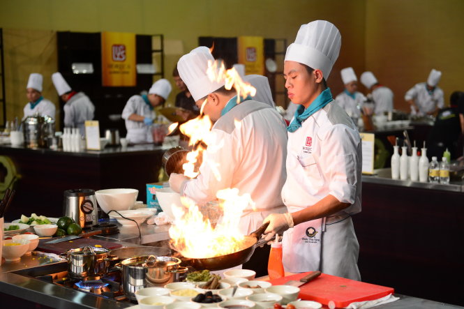 To wing up Vietnamese taste