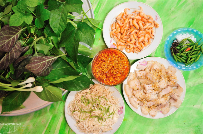 A signature salad in Kon Tum
