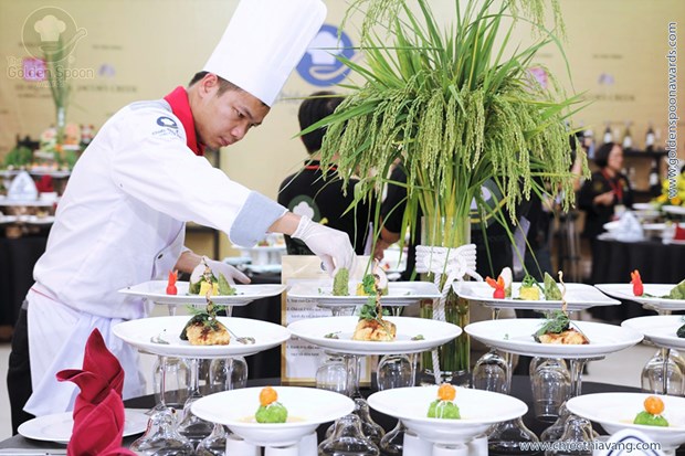 Expectative Golden Dishes