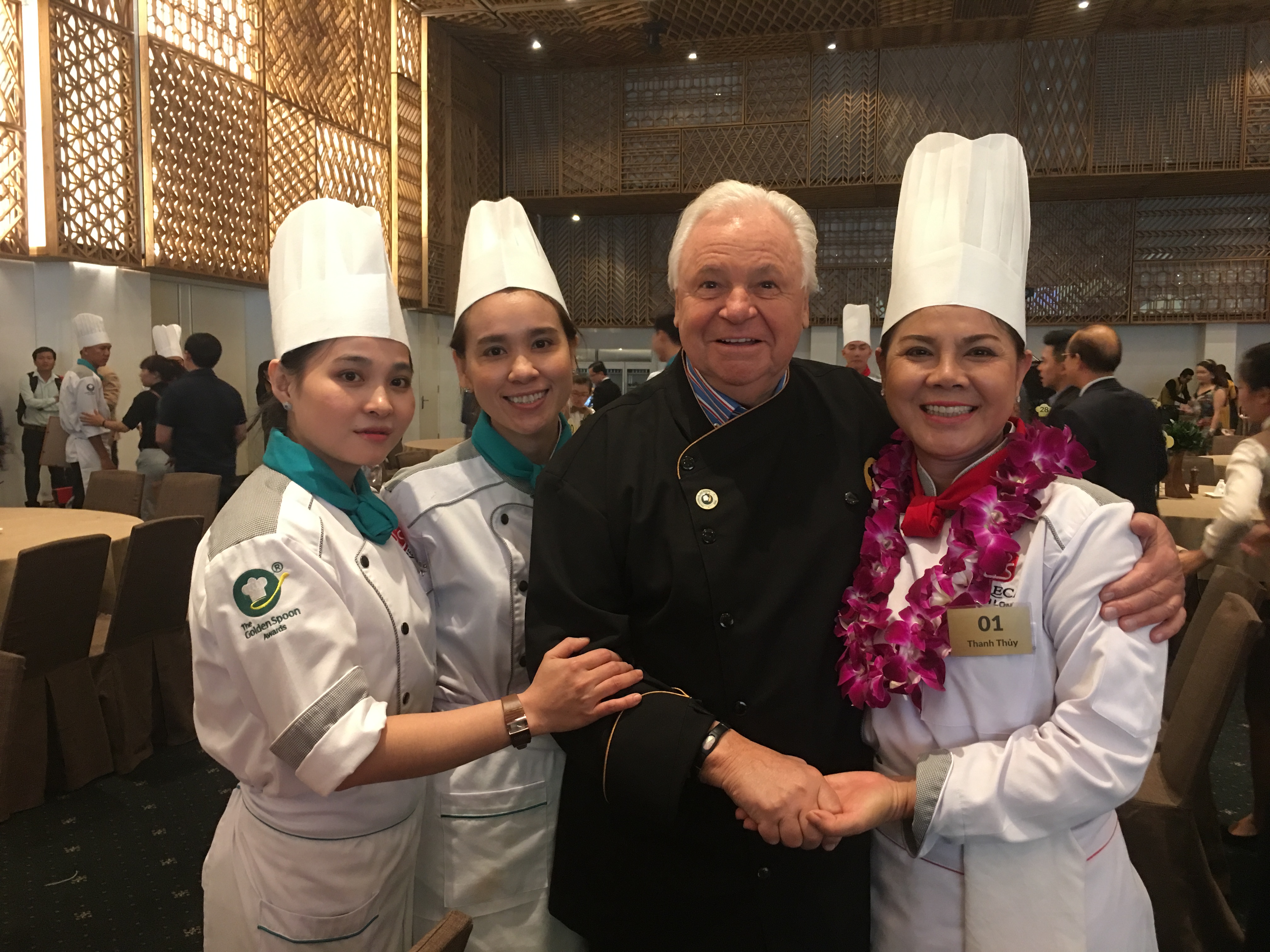 Nam Queo’s wife and the dowry of hometown