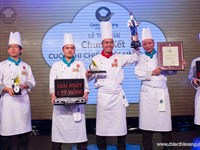 Chef Vũ Văn Thành Makes Friends in High Places