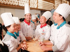 How does Chef Clothing Protect the Chef in the Kitchen?