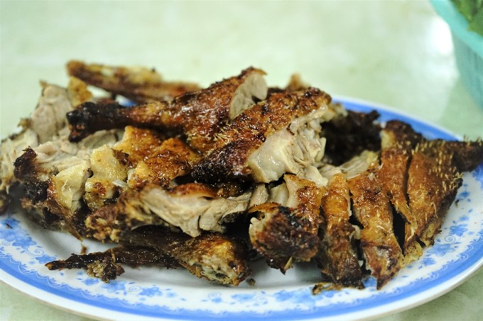 Duck Tales: The Tastiest Way to Survive Winter in Hanoi